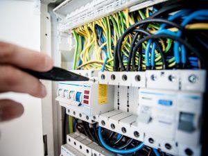 emergency electrician Derby electrician